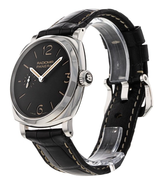 Panerai Radiomir Manual PAM00512 Image 2